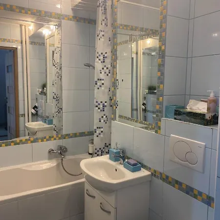 Vicky - New Centrum Srodmiescie وارسو