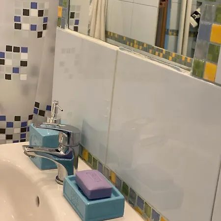 Vicky - New Centrum Srodmiescie وارسو