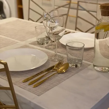 Vicky - New Centrum Srodmiescie شقة *