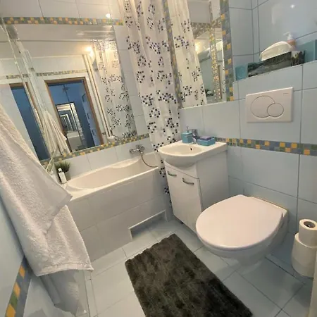 Vicky - New Centrum Srodmiescie