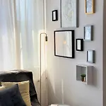Apartman Vicky - New Centrum Srodmiescie *