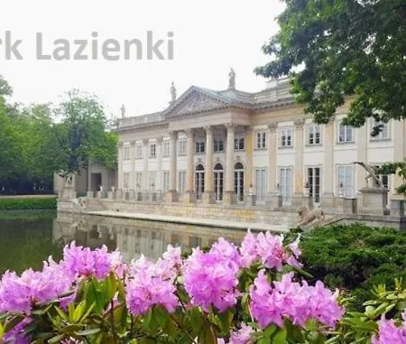 Vicky - New Centrum Srodmiescie * Warszawa